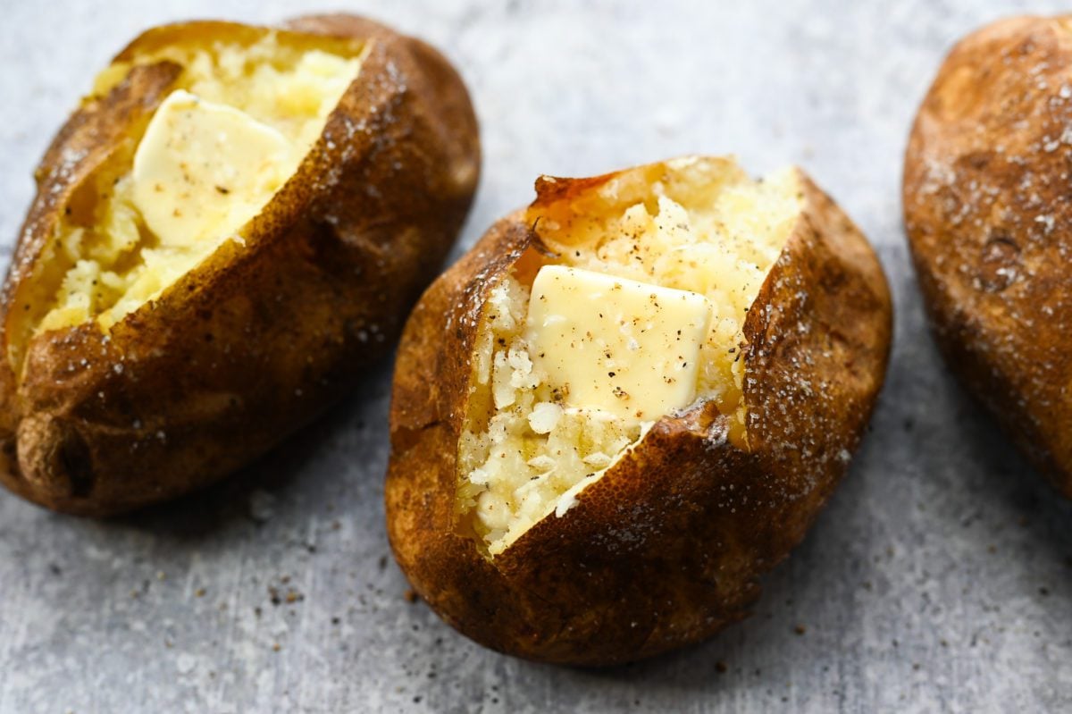 Perfect Baked Potato Recipe: Crispy Skin, Fluffy Inside
